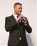 27-_Alan_Ritchson_Daily.jpg