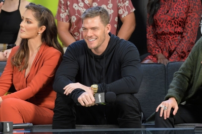 38-_Alan_Ritchson_Daily.jpg