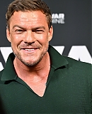 25.jpg