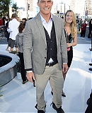 2010_MTV_Video_Music_Awards_-_Red_Carpet.jpg