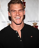 2nd_Annual_Jingle_Bones_Howliday_Event_Benefiting_the_SPCA_L_28229.jpg