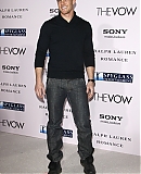 vecteezy_los-angeles-feb-6-alan-ritchson-arrives-at-the-vow_14119968.jpg