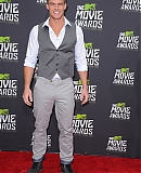 2013_MTV_Movie_Awards_-_Arrivals_28129.jpg