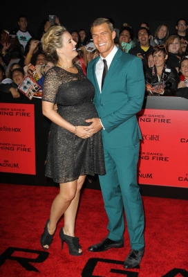 The_Hunger_Games__Catching_Fire_-_Los_Angeles_Premiere_At_No_28229.jpg