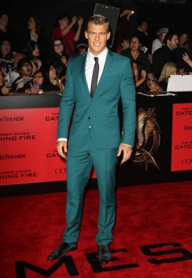 The_Hunger_Games__Catching_Fire_-_Los_Angeles_Premiere_At_No_28529.jpg
