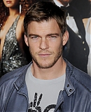 American_Hustle_-_Los_Angeles_Premiere_-_Arrivals_281029.jpg