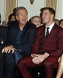 Atelier_Versace___Front_Row_-_Paris_Fashion_Week_-_Haute_Cou_283129.jpg