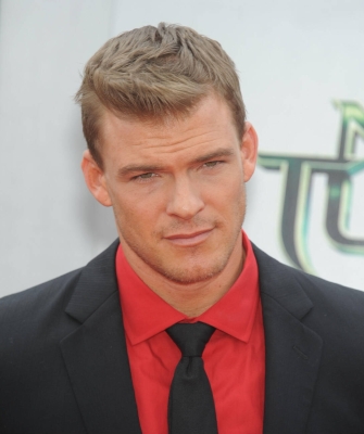 Westwood2C_California2C_USA__3rd_Aug2C_2014__Alan_Ritchson_arri.jpg
