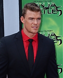 Cast_member__Alan_Ritchson_attends_the_premiere_of_the_motio.jpg