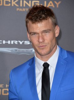 LOS_ANGELES2C_CA_-_NOVEMBER_162C_2015__Actor_Alan_Ritchson_at_28929.jpg