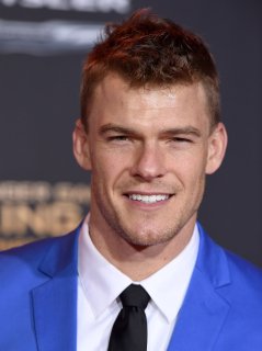 Premiere_Of_Lionsgate_s_The_Hunger_Games__Mockingjay_-_Part_281229.jpg