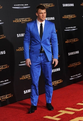 Alan_Ritchson_The_Hunger_Games__Mocking_Jay_-_Part_2_Los_A.jpg