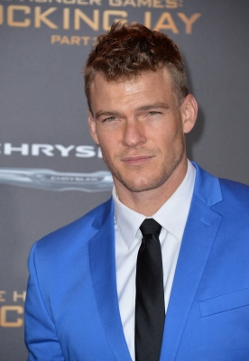 LOS_ANGELES2C_CA_-_NOVEMBER_162C_2015__Actor_Alan_Ritchson_at_28529.jpg