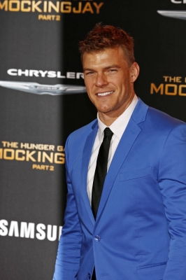 Nov__172C_2015_-_Los_Angeles2C_California2C_USA_-_Alan_Ritchson_281529.jpg