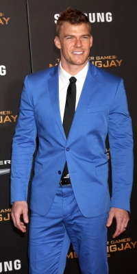 The_Hunger_Games_Mockingjay_Part_2_LA_Premiere__Featuring__A.jpg