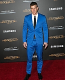 Celebrities_attend_Premiere_Of_Lionsgate_s_The_Hunger_Games_28629.jpg