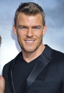 Alan_Ritchson_168_at_the_Project_Almanach_Premiere_at_the_TC.jpg