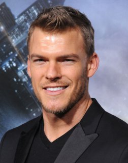 Project_Almanac_Los_Angeles_Premiere_282629.jpg
