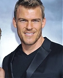 Alan_Ritchson_168_at_the_Project_Almanach_Premiere_at_the_TC.jpg