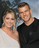 Celebrities_attend_Los_Angeles_premiere_of_PROJECT_ALMANAC_a_28529.jpg