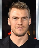 Premiere_Of_Paramount_Pictures__Project_Almanac_-_Red_Carp_28329.jpg