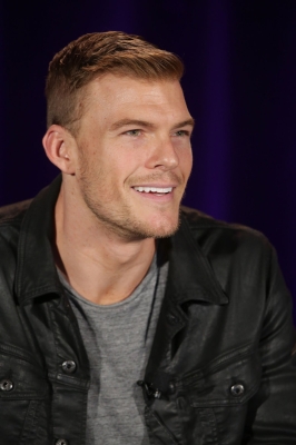 5B4684329025D_5BNBCUniversal_Events_-_Season_20155D_f.jpg